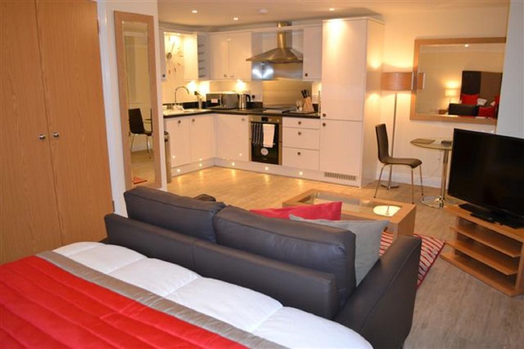 House Of Fisher - Central Point Basingstoke Exterior foto